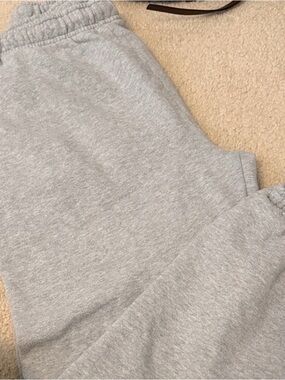 Aritzia Kids Light Grey Sweatpants - Soft Fleece Joggers